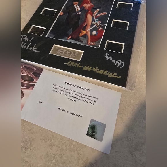 Roger Rabbit Film Cell Signed Photo - Picture 3 of 5